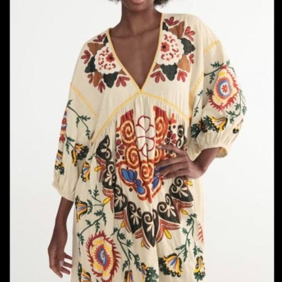 Zara Romy Embroidered Mini Dress Size Small - Picture 2 of 7